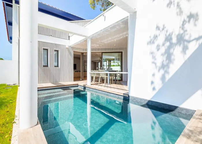 Baroya - Piscine Proche Des Plages Bidart